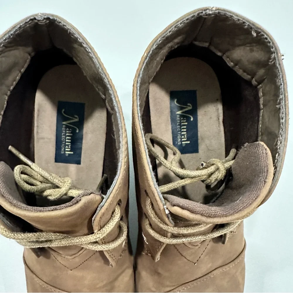 Natural Reflections Wedged Brown Suede Like Ankle Boots Women’s size 8